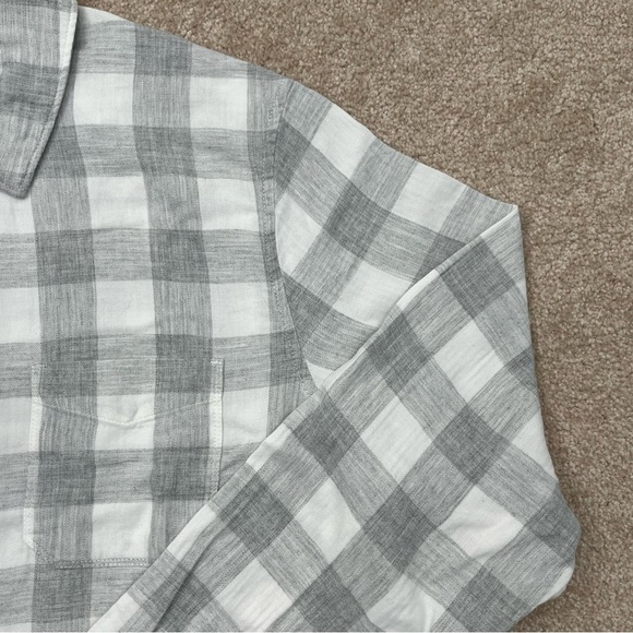 Travis Mathew Shirt Adult Medium Gray White Button Up Plaid Flannel Preppy Men - Picture 4 of 15